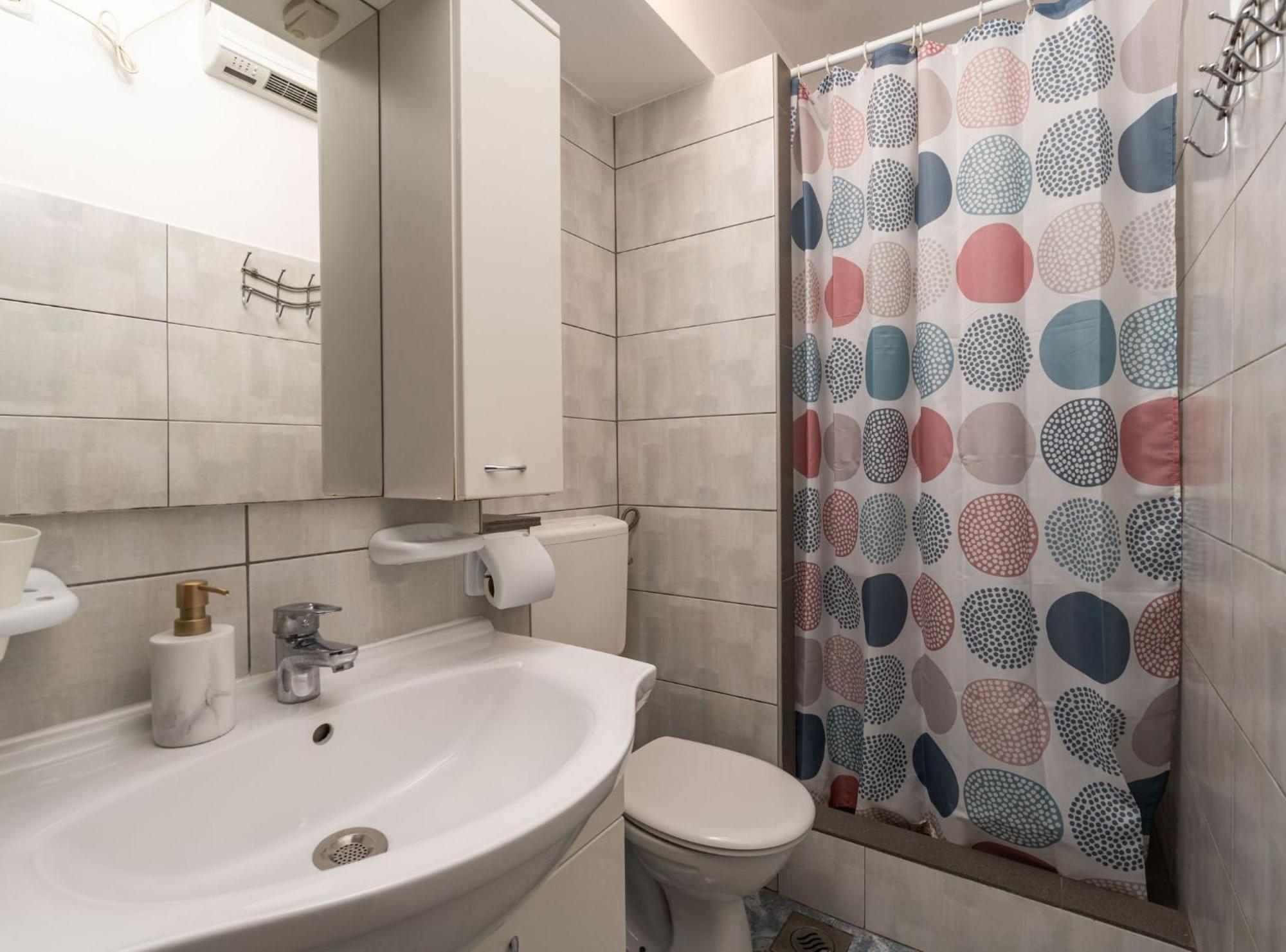 Lolo Apartment